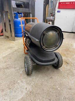 Naftové topidlo 30kW - 4