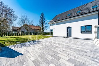 Prodej rodinného domu, 5+KK, 147m2, pozemek 438m2, Čachovice - 4