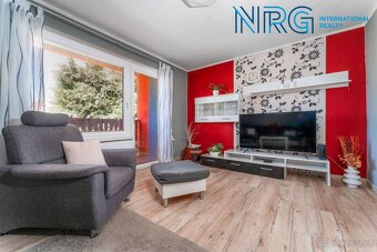 Prodej rodinného domu, užitná plocha 187 m², pozemek 819 m², - 4
