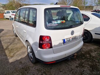 VW Touran 2.0 tdi - 4