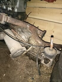 Mercedes Benz T1 motor 2,4d - 4