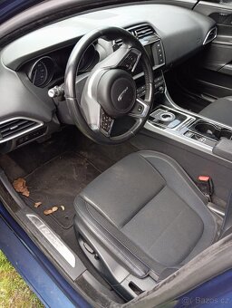 Jaguar XE 2.0D 2016 nepojizdne - 4
