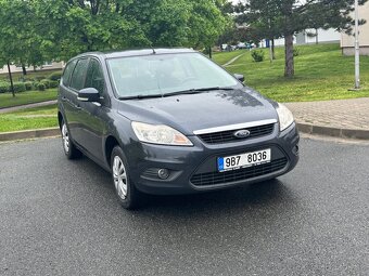 Ford Focus Benzín 1.6 16V Combi - 4