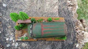 Škoda 1203 - les 1:43 diorama - 4