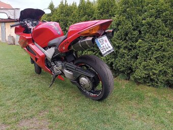 Honda vfr 800 - 4