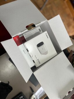Canon PowerShot ZOOM - 4