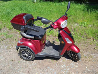 elektriský skůtr pro seniory SELVO 31000 - 4