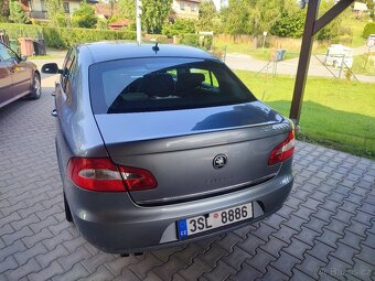 Škoda Superb - 4