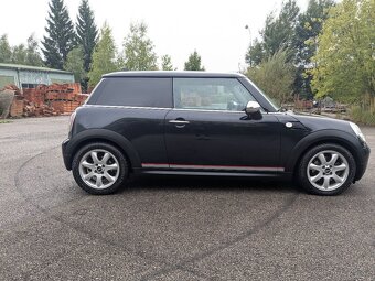 Mini one Cooper 1.4i/70kW nová STK - 4