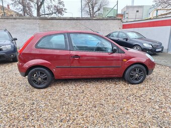 Ford Fiesta 1.3i 44KW - 4