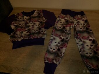 Nová tepláková souprava kočičky vel.110 - 4