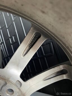 VW Golf 205/50R17 - 4