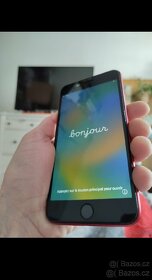 Apple iPhone 8 plus Teď 64 gb IP 68 - 4