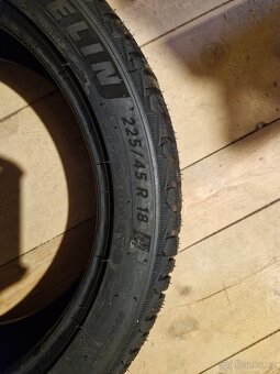 Nové pneumatiky Mischelin-2ks 225/45 R18 - 4