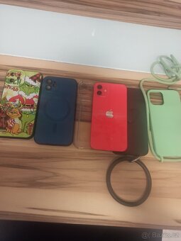 iPhone 12 - 4