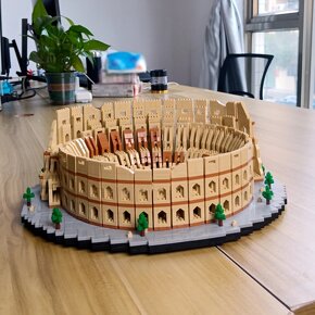 Colloseum model - 4