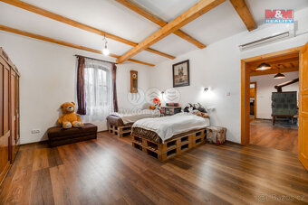 Prodej rodinného domu, 2511 m², Polička - Lezník - 4