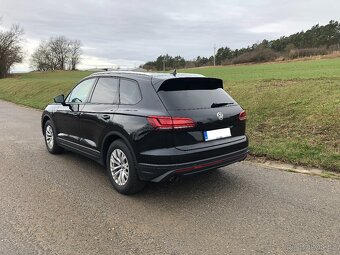 VW Touareg V6 3.0 TDi, ,Kůže,Vzduch,Tažné, Audio 880W - 4