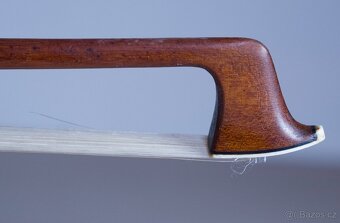 Stary německy houslový smyčec od Hoyer atelier - 4