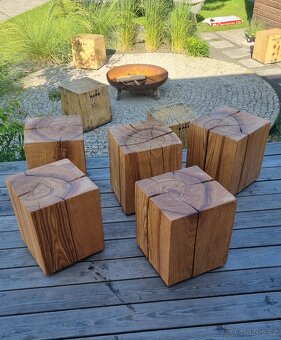 Designové dubové kostky k sezení - 4