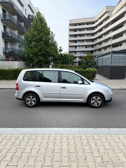 Volkswagen Touran 1.9TDI - 4