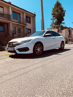 Honda Civic,33tis.km,1.majitej,STK 27,garáž. - 4