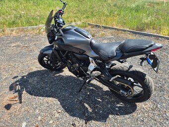 Yamaha MT-07 - 4