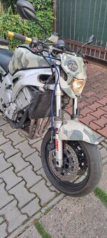 Yamaha r6 street - 4