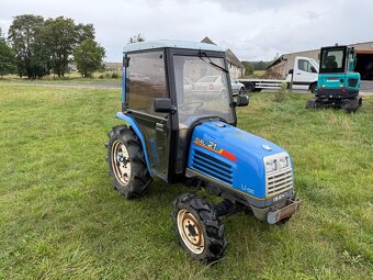 JAPONSKÝ MALOTRAKTOR ISEKI SIAL TF21 4X4 - 4