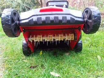 Provzdušňovač trávníku Vega - 4