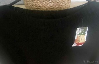 Nový dlouhý italský svetr vel. 44 a více - 4