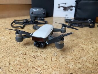 DJI Spark – Fly More Combo - 4