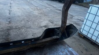 Toyota Hilux 97-05 - zadní nárazník - 4