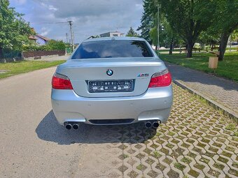 BMW E60 M5 facelift - 4