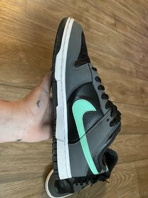 Nike Dunk Low Retro Green Glow - 4