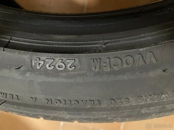 Bridgestone Turanza T005 235/45 ZR18 98 V - 4