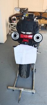 YAMAHA MT-01 - 4