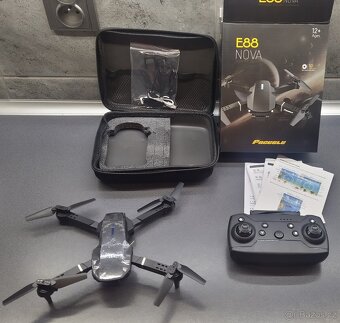 Dron E88 a E99 - NOVÝ - 4