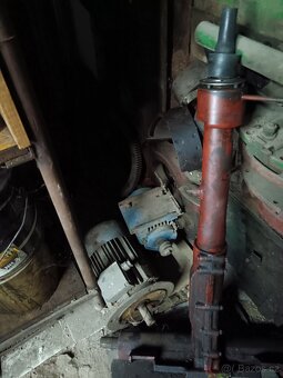Prodej motoru traktor super 50 - 4