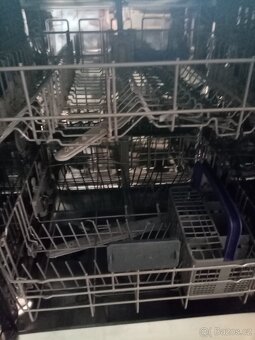Prodám myčku zn. Beko - 4