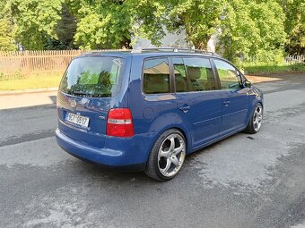 VW Touran 1T1 - 4