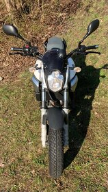 YAMAHA MT03 - 4