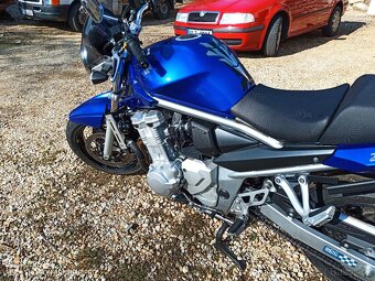 suzuki gsf 650 Bandit - 4