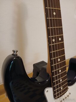 1992 Fender Stratocaster USA - 4
