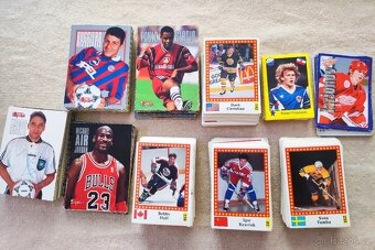 Hokejové a futbalové karty - 4