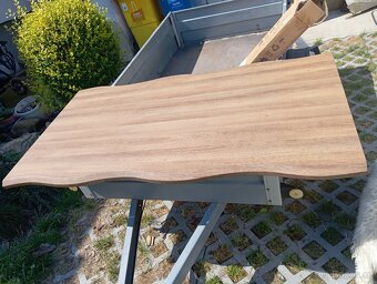 Nový jídelní stůl - 4