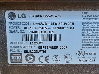 LCD monitor LG Flatron L225WS - 4