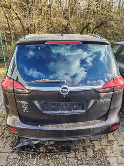 OPEL ZAFIRA TOURER C 2012 1,6 CNG 110kW ECOFLEX - 4