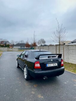 Škoda Octavia 1.8t RS 175tis - 4