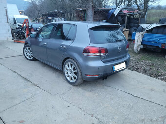 Volkswagen Golf 6 VI - 4